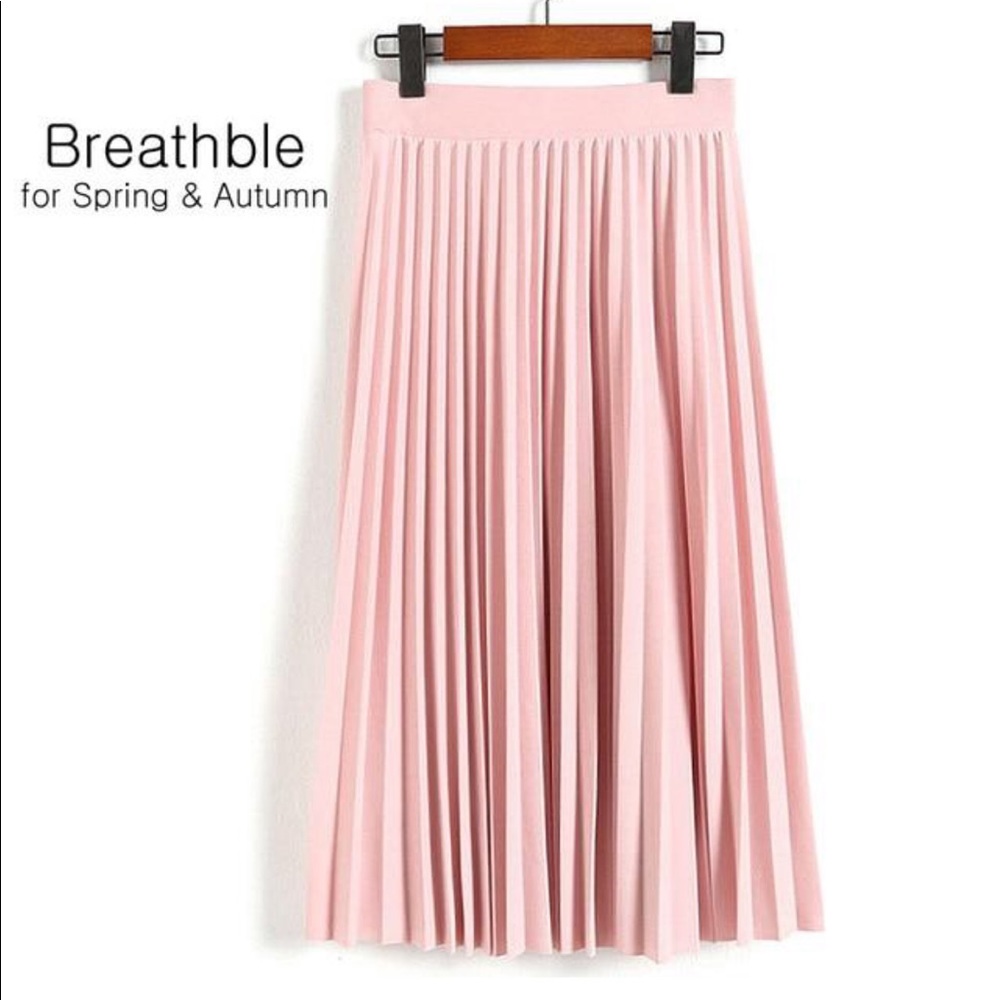 Sweet pleated skirt